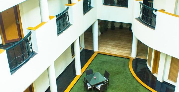 Hotel Phoenix Koregaon Park Pune Exterior photo
