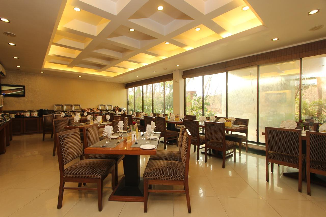 Hotel Phoenix Koregaon Park Pune Exterior photo